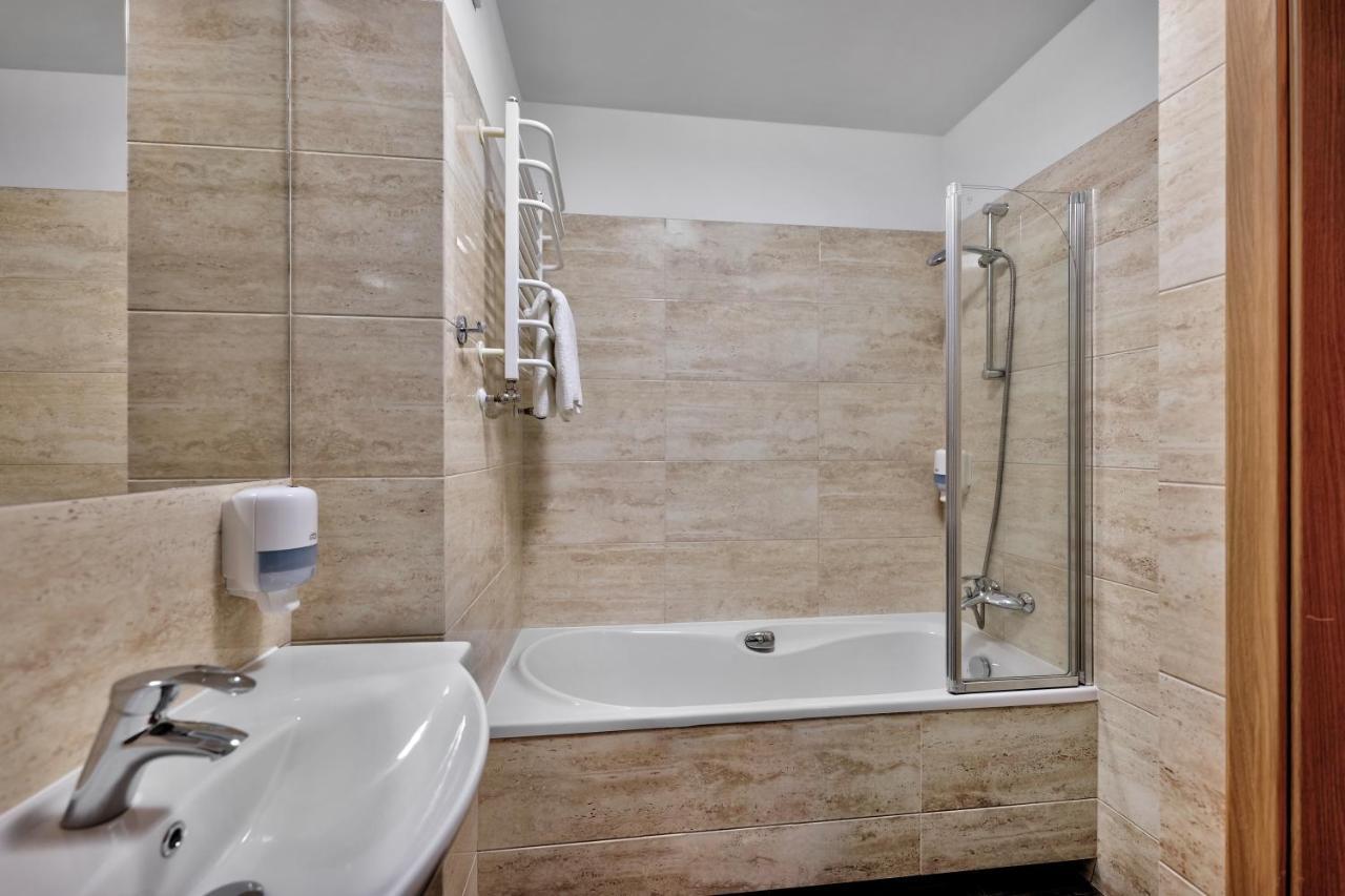 Hotel Lesny Białystok Dış mekan fotoğraf